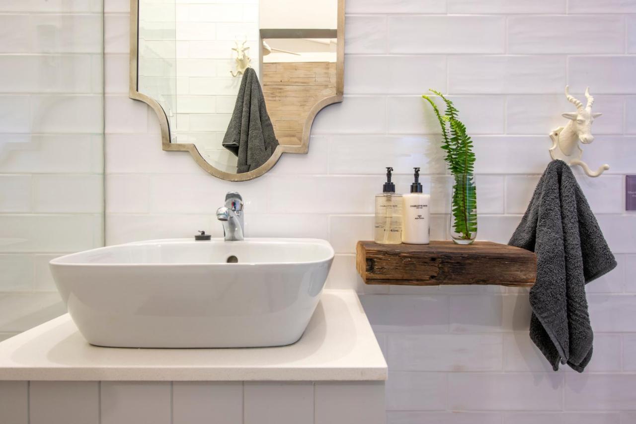 Driftwood By The Oyster Collection Villa Kenton on Sea Bagian luar foto